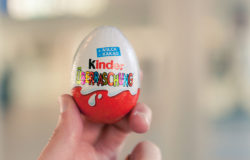 No Kinder Surprise Eggs in the USA for almost 50 years now. The reason: a law adopted in 1938 that prohibits packaging objects inside sweets. Photo: Derek Key / Flickr.com