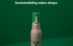 Carlsberg’s paper beer bottle